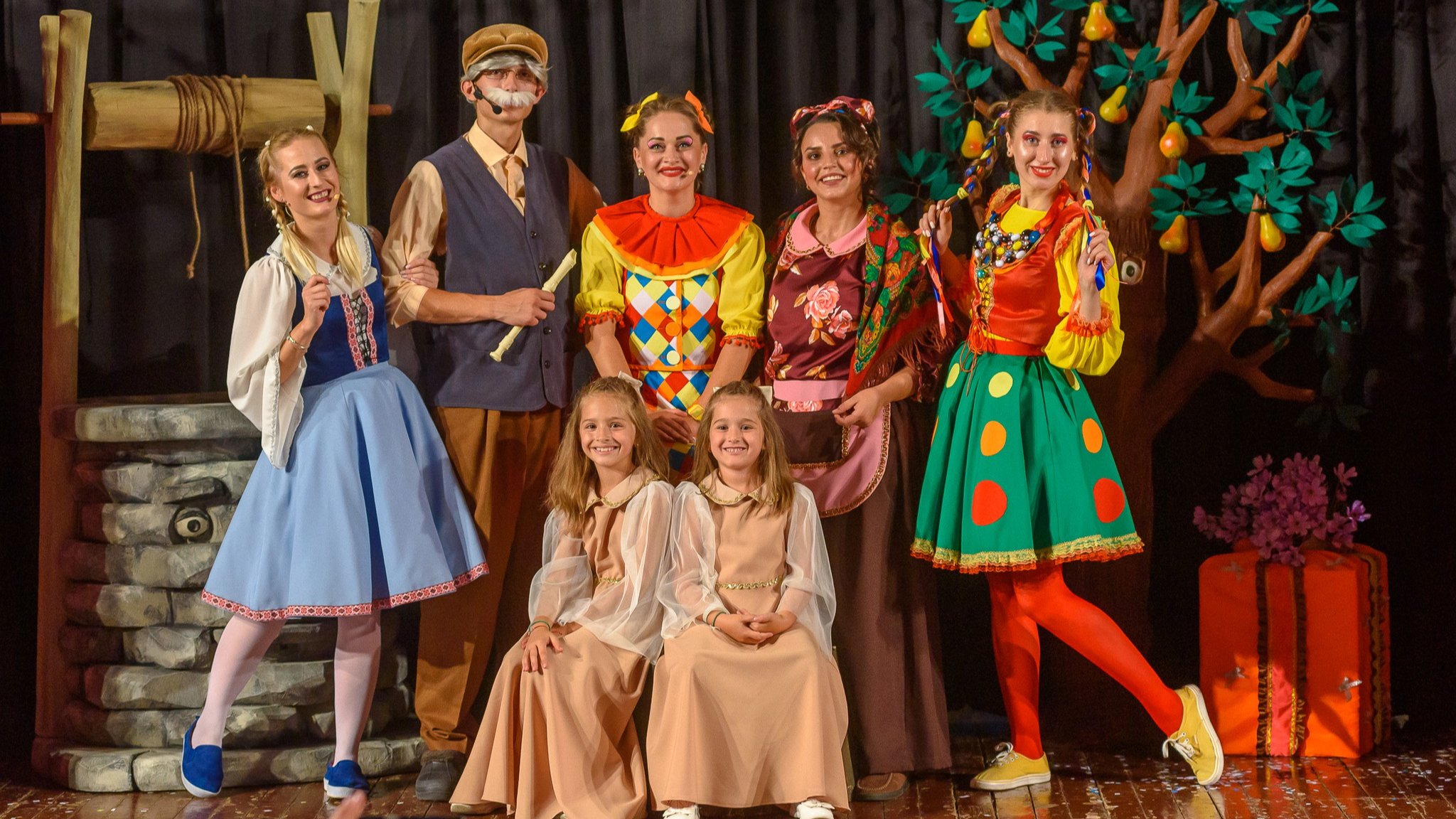 Fata Babei si Fata Mosneagului - Spectacol interactiv pentru Copii | 23 NOIEMBRIE 2024 | 11-00  