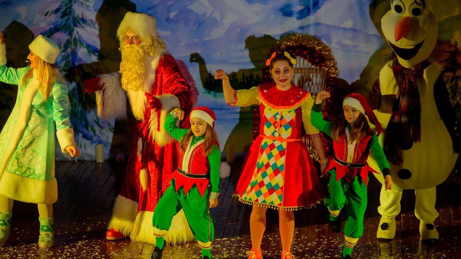 Povestea lui Moș Crăciun - Spectacol Tematic Interactiv de Animatie pentru Copii | 03 Decembrie 2023, 15-00