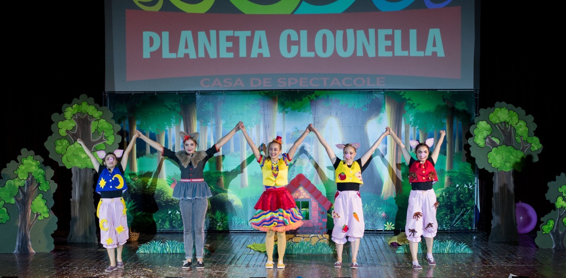 Aventurile celor Trei Purcelusi - Spectacol Interactiv de Animatie pentru Copii  | 13 Februarie |  11-00 | +3