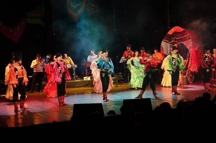 Enigma Romilor martie 2016