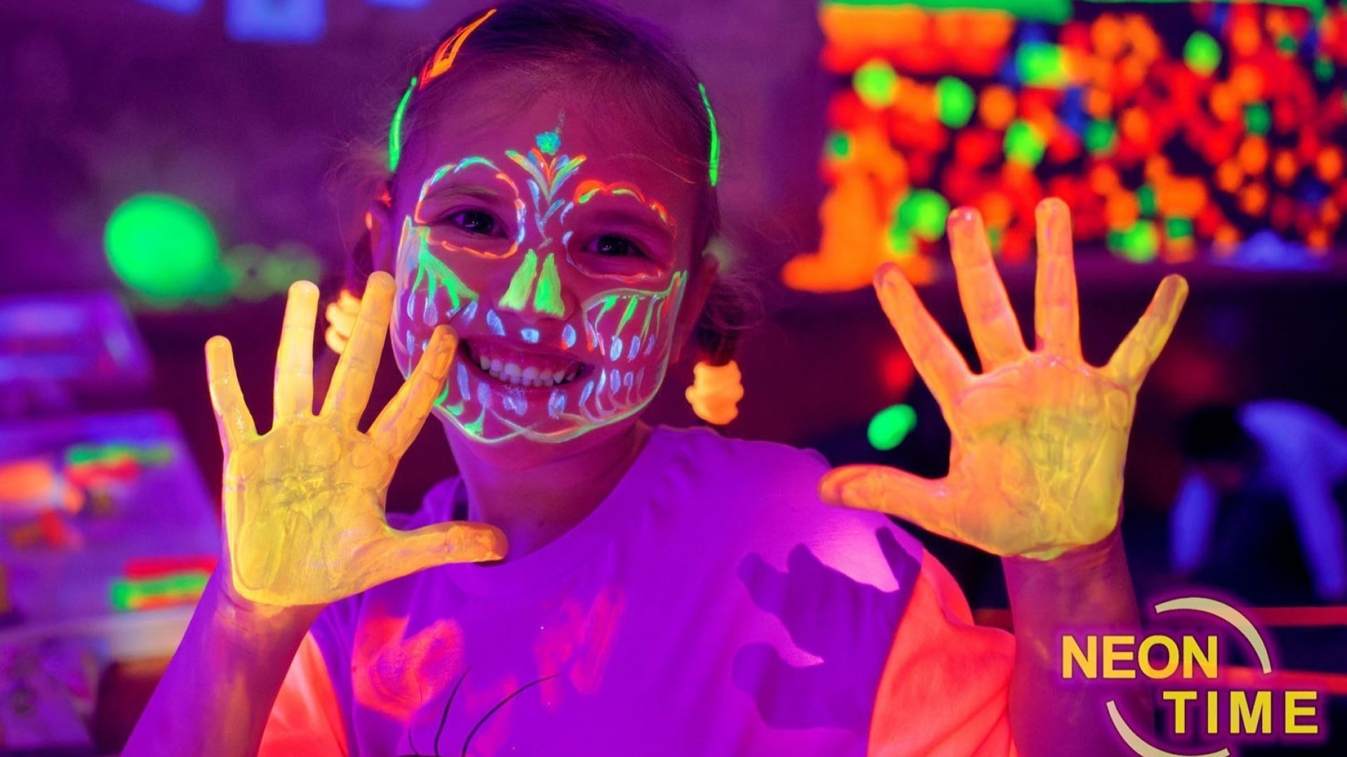 Neon Time 18 Iunie