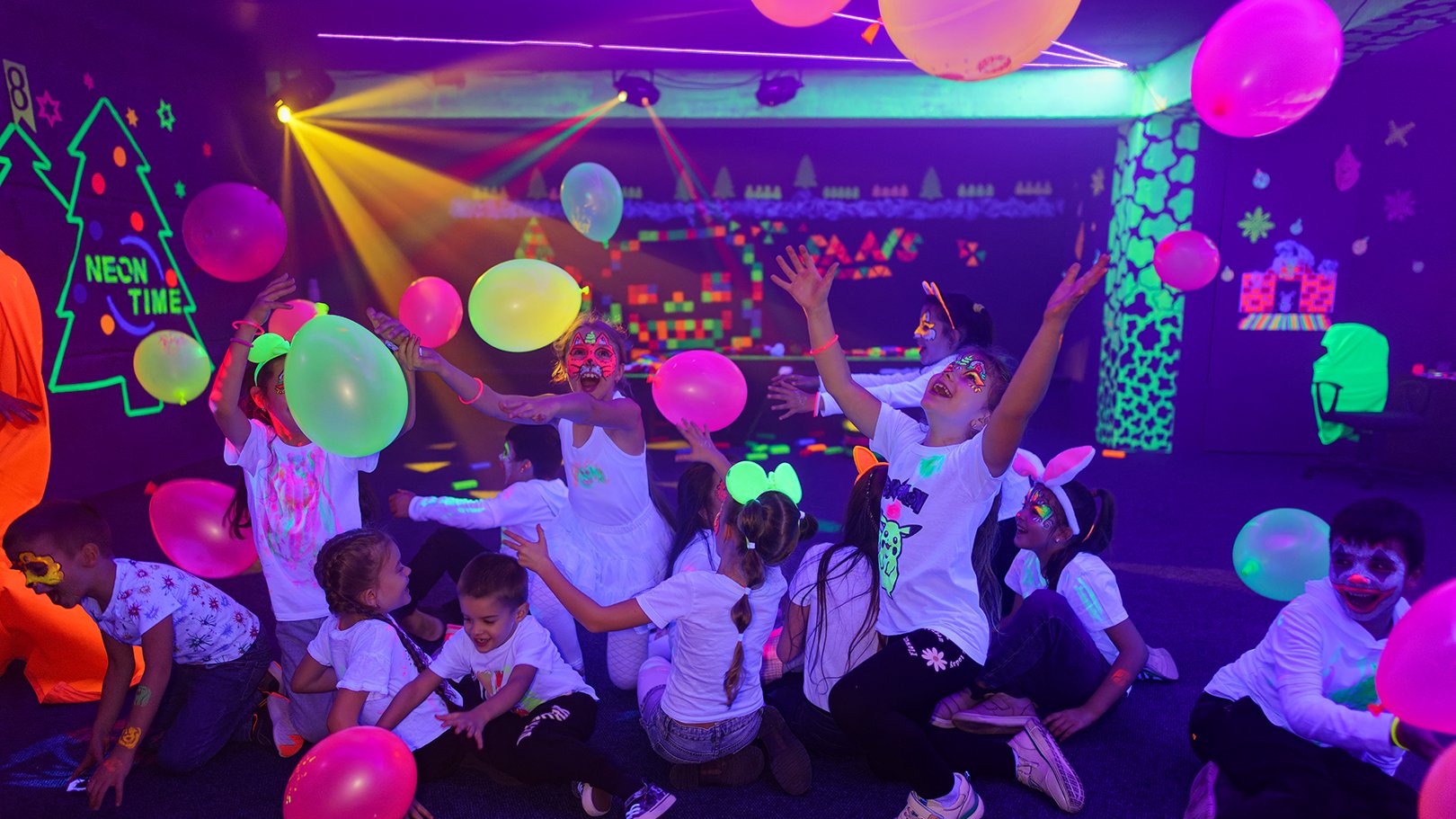 Neon Time Party 26 Mai