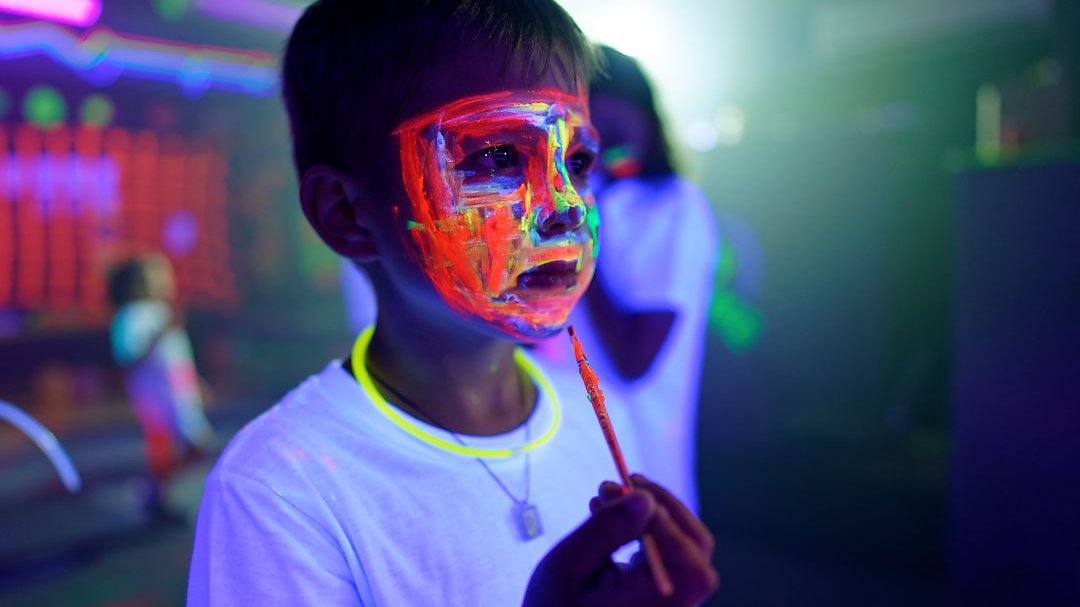 Neon Time Party 1 Octombrie