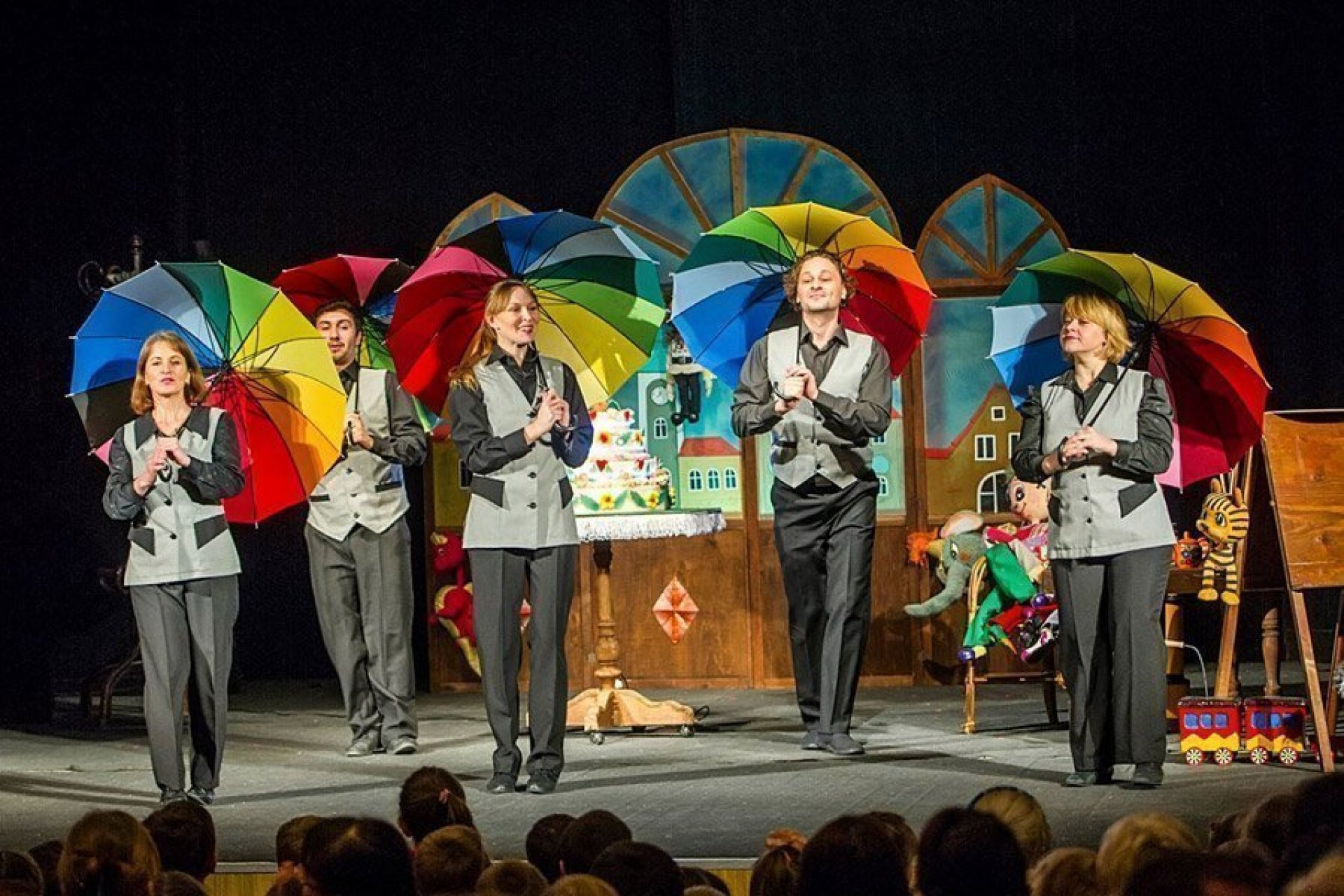 Prin poveste rostogol 