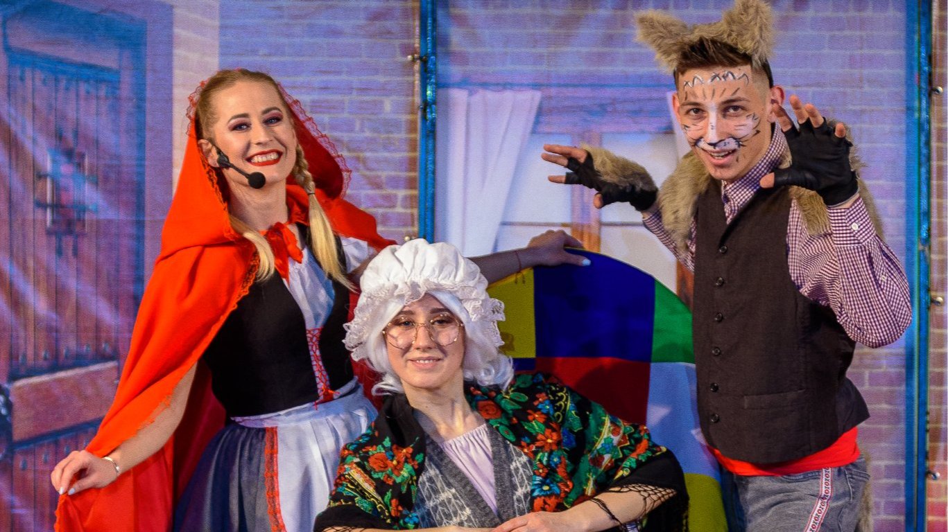 Scufița Roșie - Spectacol Interactiv de Animatie pentru copii | MAI 2023 | 11-00  