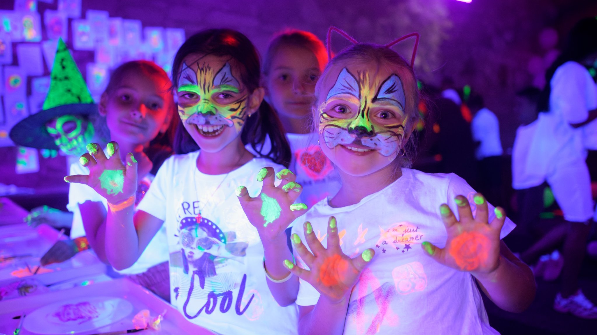 Neon Time Party 28 Aprilie